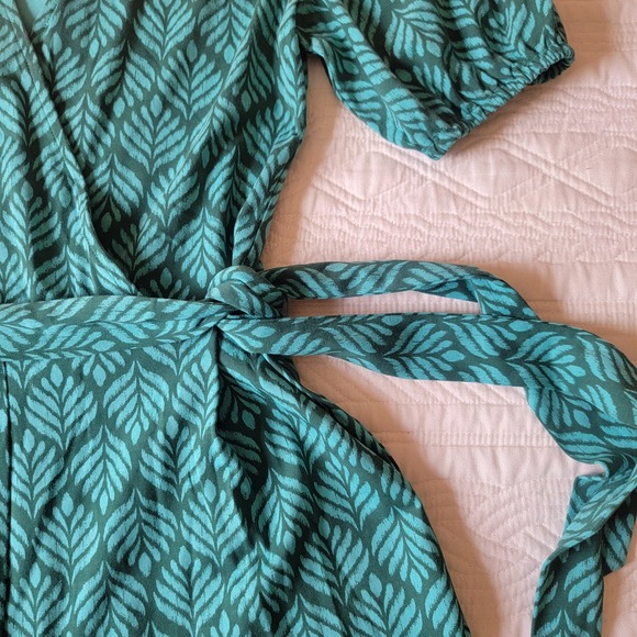 Boden Ruby Jersey Romper in Palm Leaf Patterned Jumpsuit Tie Waist Pockets US 2R - Picture 11 of 15